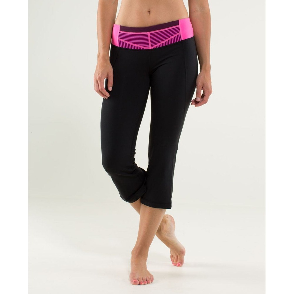 Y2k Lululemon Gather & Crow Black Pink Waistband Split Hem Capri Leggings Medium